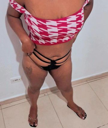 oii boa tarde me chamo Danielly dona de um corpo delicio peitos fartos bumbum GG adoro leitinho quentinho realizo fantasia e fetiche atendo homens, mulheres e casais fasso chamadas de vídeos e vendo fotos atendo em hotéis 