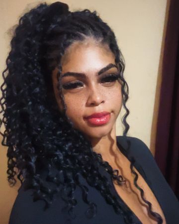 Olá amores me chamo Aurora tenho 20 anos resido em Campinas sou uma acompanhante estilo namoradinha gosto de fazer carinho fazer massagem
E receber também tenho meu local mas sei que muitos gostam que vou até a residência 
