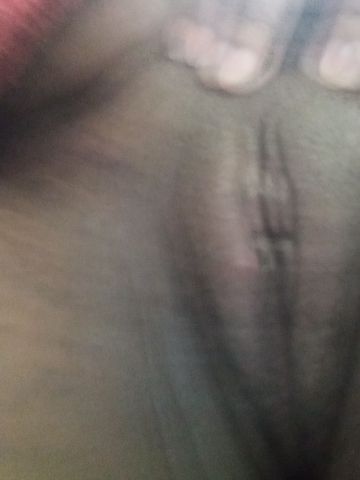 Olá eu sou a morena bct apertadinha 
Faço chamada de vídeo 
E tenho conteúdos adultos bora goza 😋