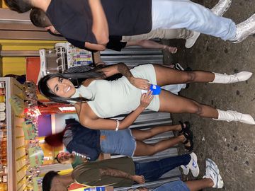 Moreninha Carioca sua indiazinha ninfeta sexo gostoso é demorado estilo namoradinha sem frescuras