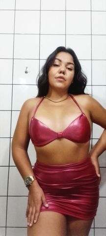 Sofia namoradinha gulosa, de agem pela cidade pra te proporcionar momentos de prazer, oral molhadinho gostoso bem babado, e  vaginal.