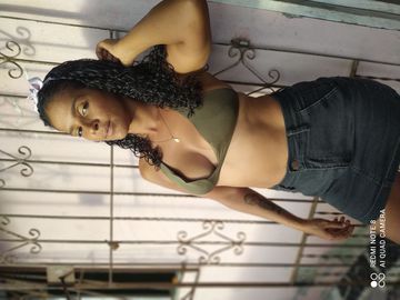 Olá,sou uma morena fogosa e quente em busca de sexo aventuras e remuneração é claro, se vc deseja realizar suas fantasias mais ocultas e ter um prazer surreal me chame aqui 😏 