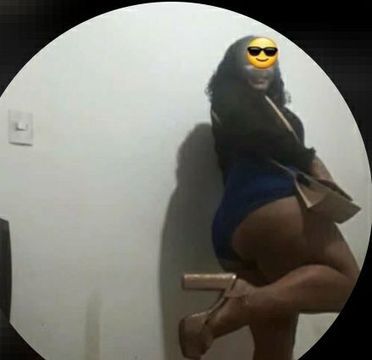 Oral anal pronta pra realizar seus desejos vem se deliciar 